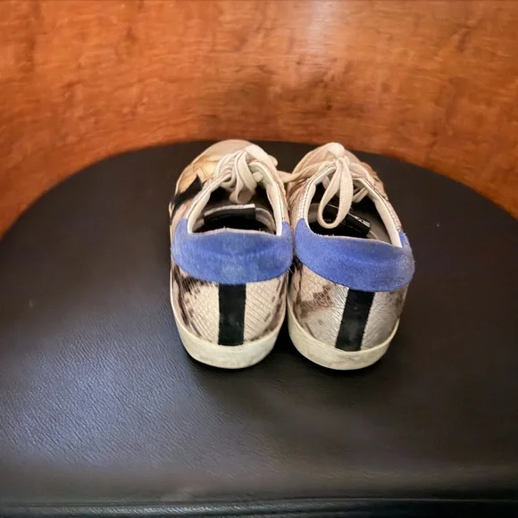 Golden Goose Metallic Gold Snakeskin Print Sneakers with Black Star - Picture 4 of 8